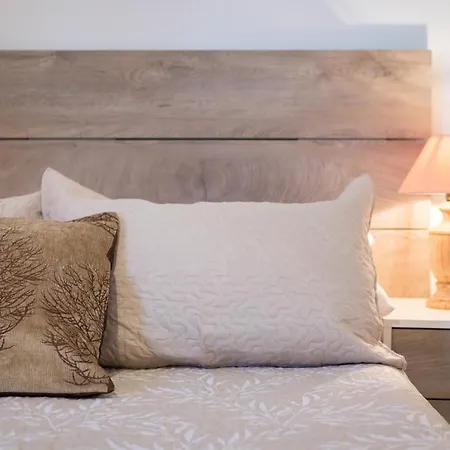 Home2book Urban Ii Apartman *